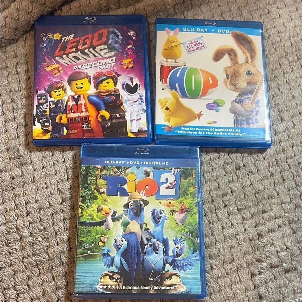 Blu-ray Movie Collection: The LEGO Movie 2, Hop, Rio 2